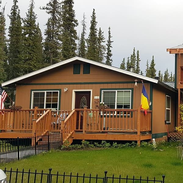 Tok Line Camp B & B - Image 1